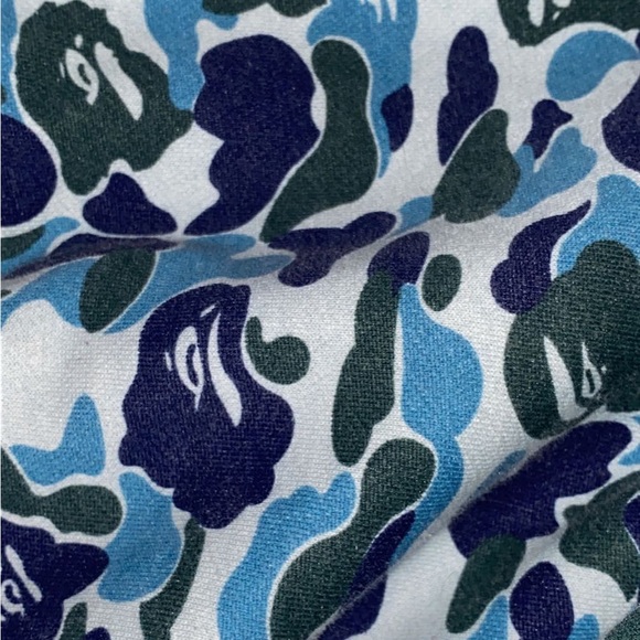 Bape - Picture 7 of 7